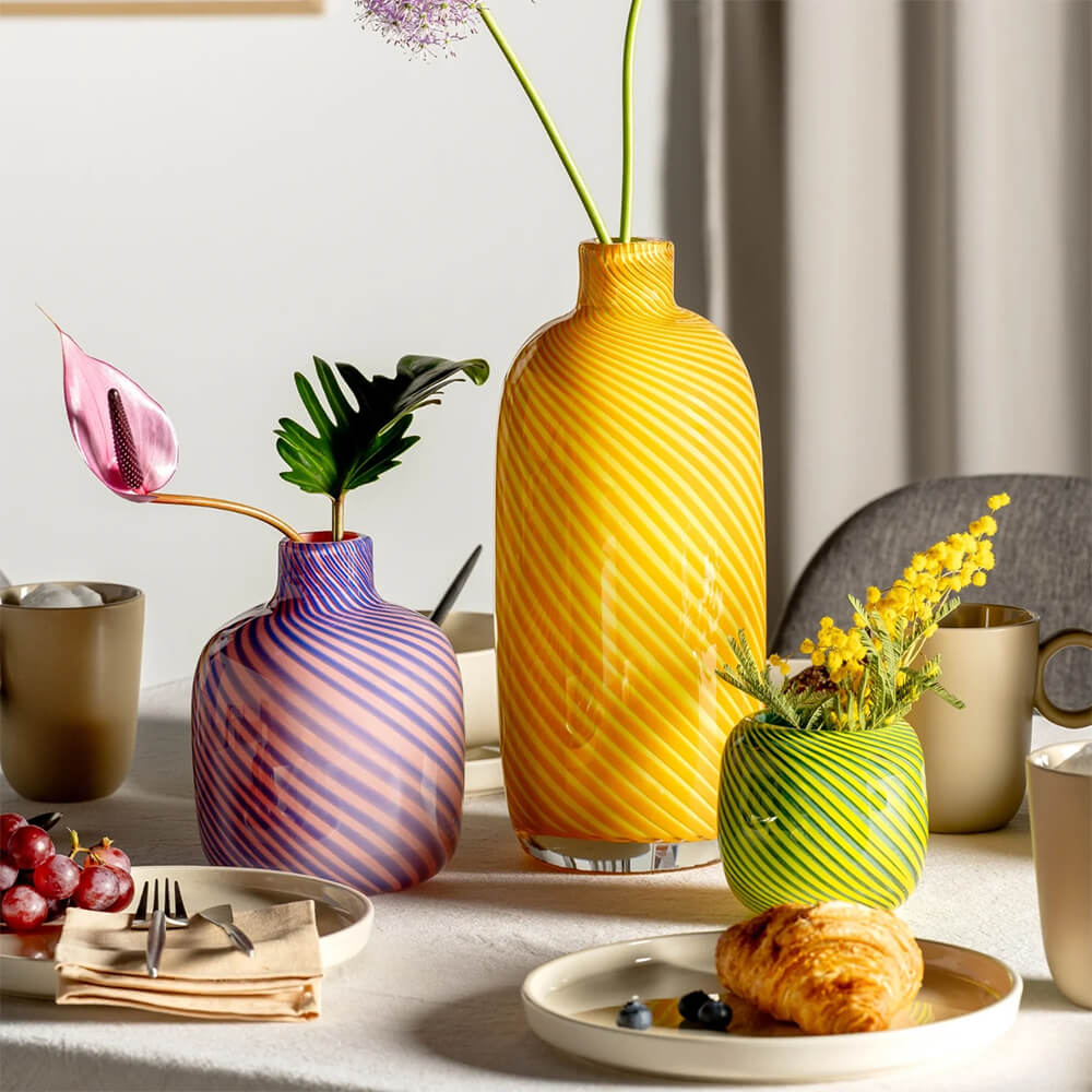 Leonardo Vase 32cm gelb FILO COLORI. Stimmungsbild.