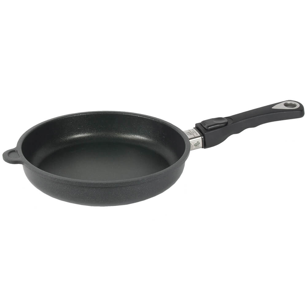 AMT Bratpfanne mit abnehmbarerm Griff. Auswah 24cm.