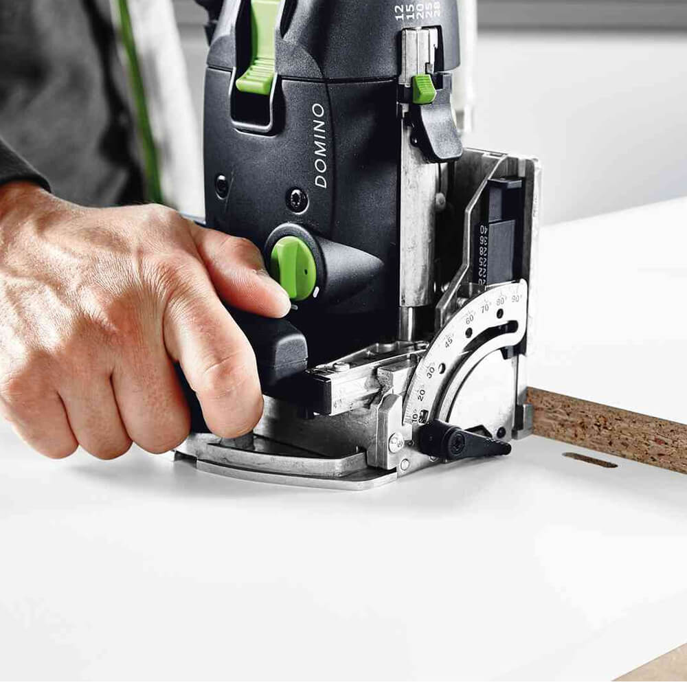 Festool Dübelfräse DOMINO DF 500 Q-Set. Detailbild.